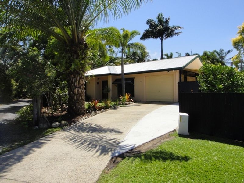 21 Shalom Close, Cooya Beach QLD 4873