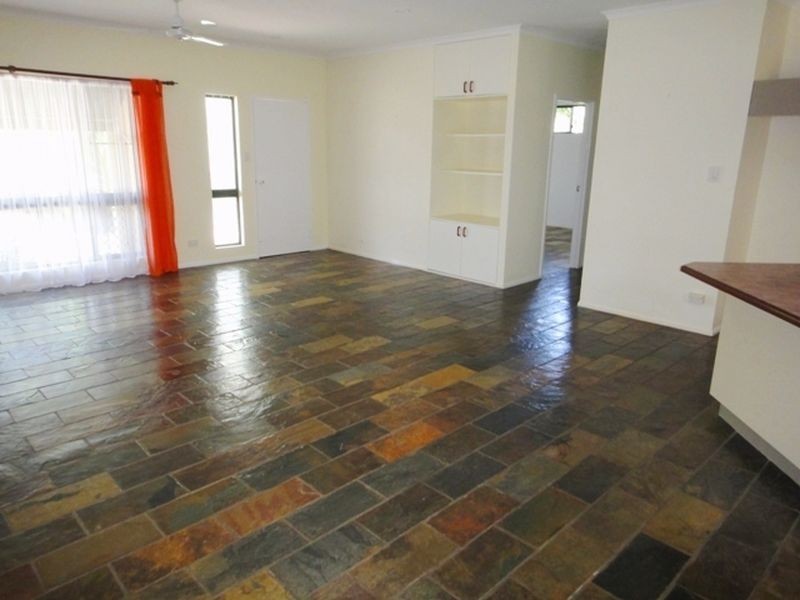 21 Shalom Close, Cooya Beach QLD 4873