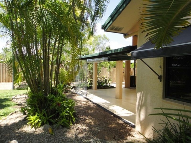 21 Shalom Close, Cooya Beach QLD 4873