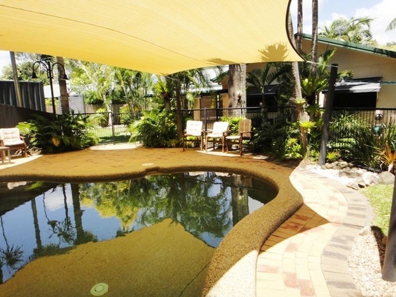 21 Shalom Close, Cooya Beach QLD 4873