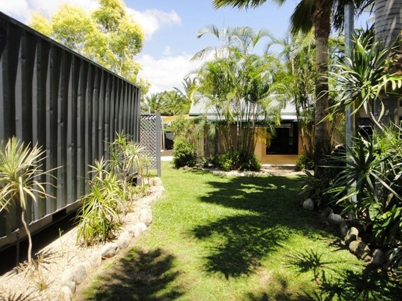 21 Shalom Close, Cooya Beach QLD 4873