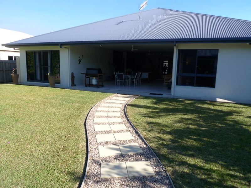 19 Ulysses Avenue, Port Douglas QLD 4877
