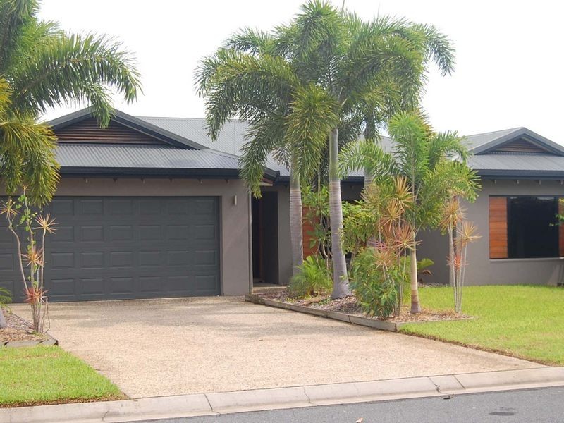 11 Corella Street, Port Douglas QLD 4877