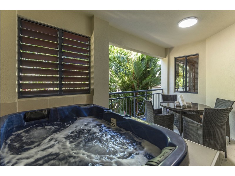8 Meridian/15 Davidson Street, Port Douglas QLD 4877