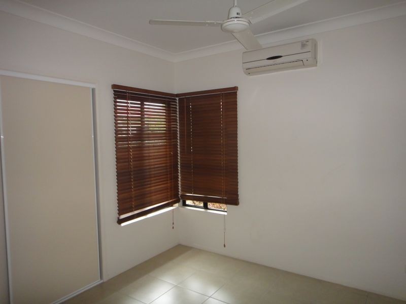 24 White Oak Avenue, Mossman QLD 4873