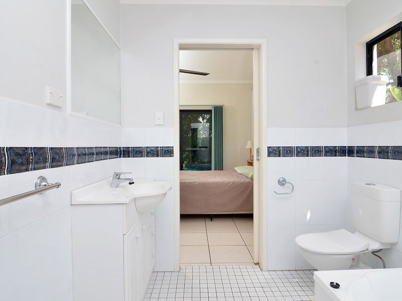 11 Fronds/33 Nautilus Street, Port Douglas QLD 4877
