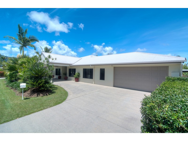 3 Sunbird Close, Port Douglas QLD 4877