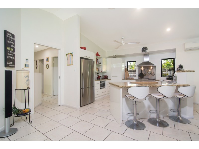 3 Sunbird Close, Port Douglas QLD 4877