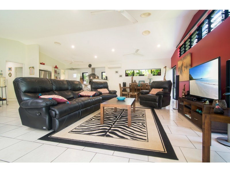 3 Sunbird Close, Port Douglas QLD 4877