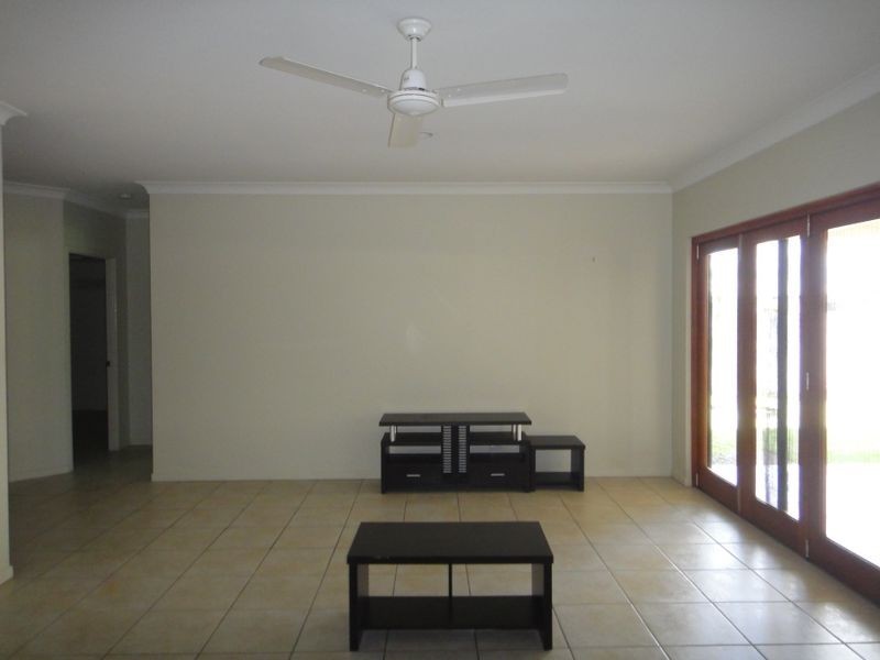 4 Corella Street, Port Douglas QLD 4877