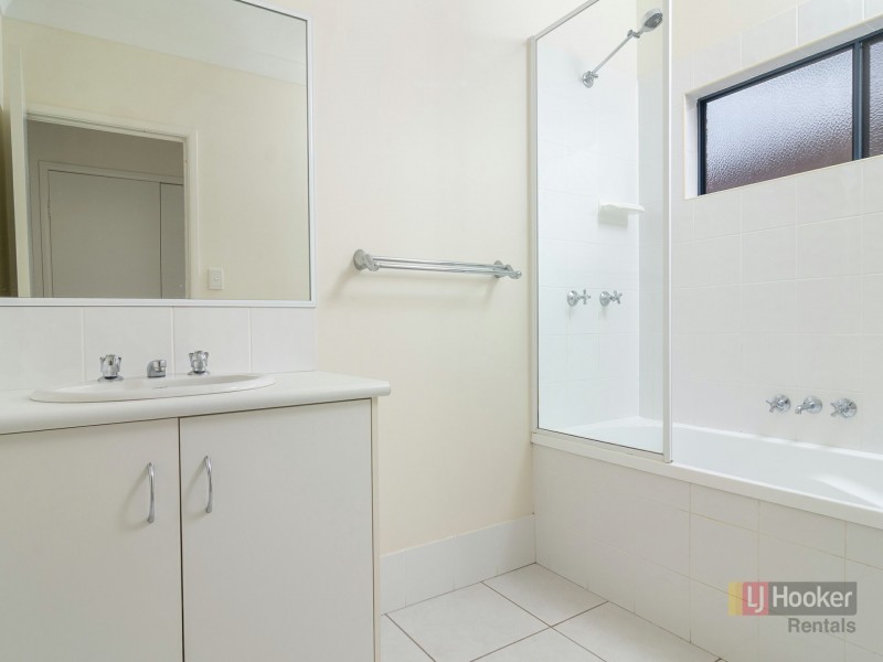 27 Forest Glen Road, Mossman QLD 4873