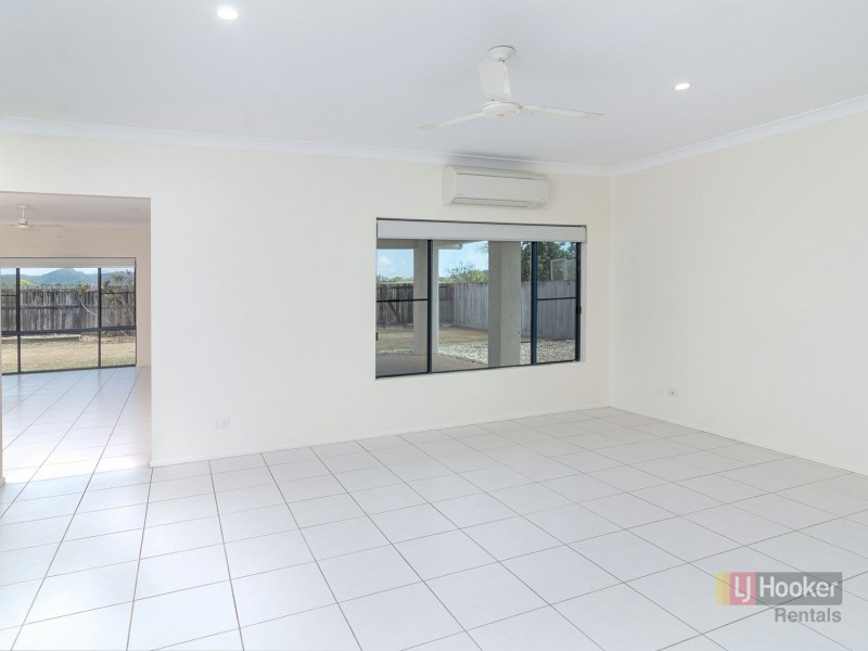 27 Forest Glen Road, Mossman QLD 4873