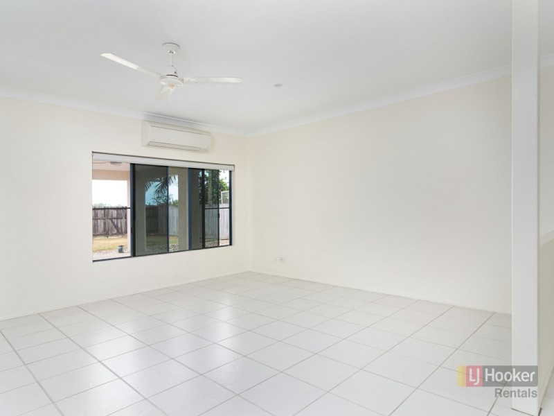 27 Forest Glen Road, Mossman QLD 4873