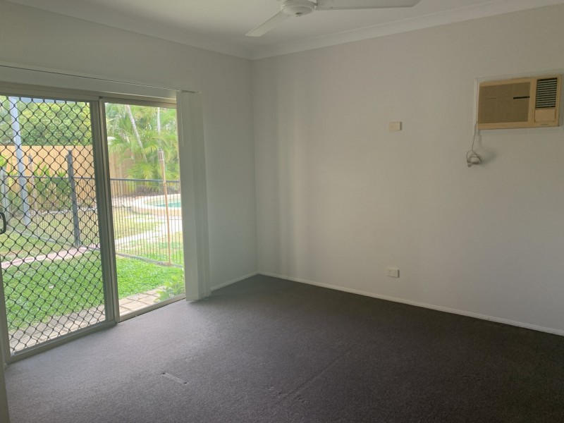 25 Birdwing Street, Port Douglas QLD 4877