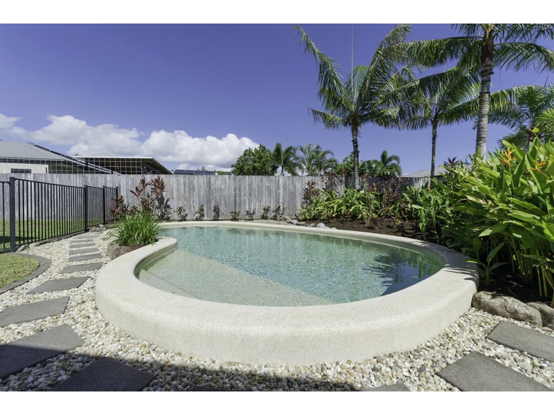 36 Shearwater Street, Port Douglas QLD 4877