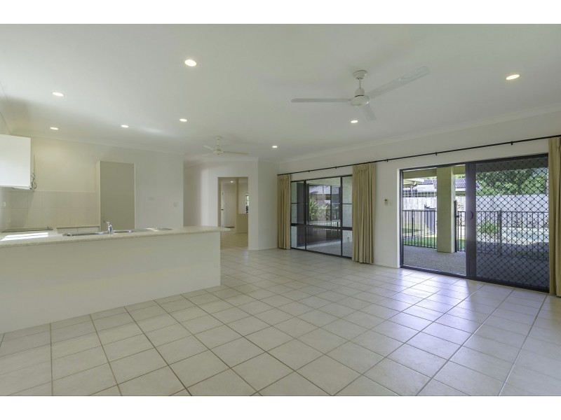 36 Shearwater Street, Port Douglas QLD 4877