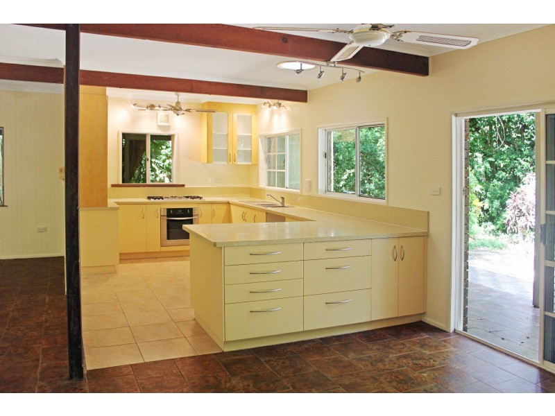 33 Grays Creek Terrace, Mowbray QLD 4877