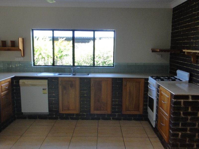 13 Shalom Close, Cooya Beach QLD 4873