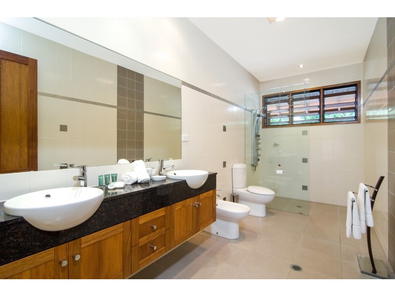 Lot/8 The Beachfront Estate, Port Douglas QLD 4877