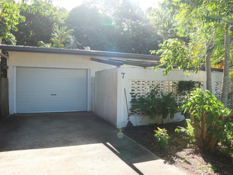 7 Ti Tree Street, Port Douglas QLD 4877