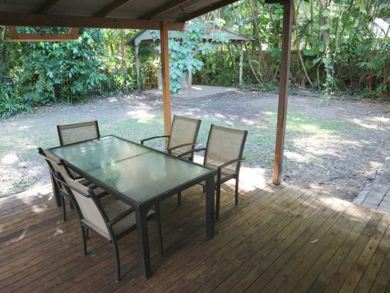 7 Ti Tree Street, Port Douglas QLD 4877