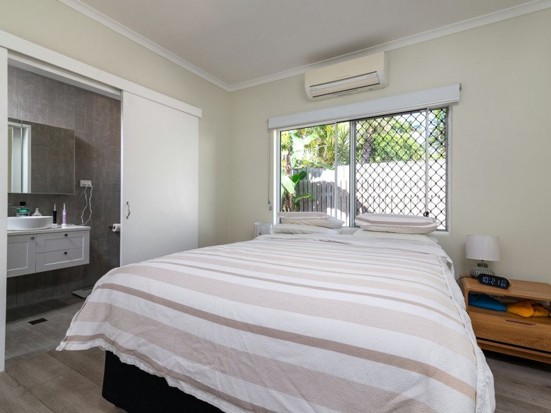 2/41 Pecten Avenue, Port Douglas QLD 4877