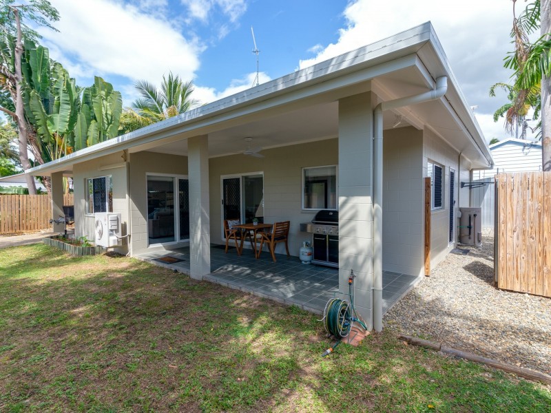 2/41 Pecten Avenue, Port Douglas QLD 4877