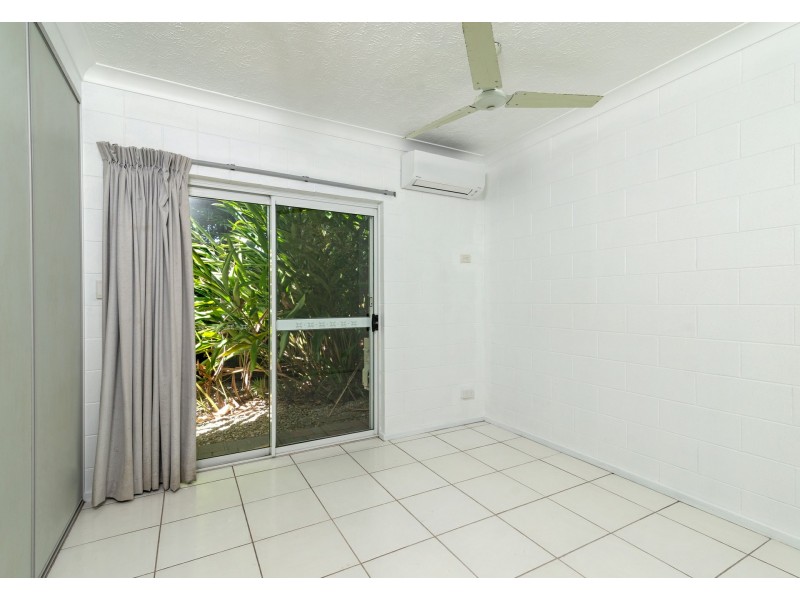 2 Brolga/6-8 St Crispins Avenue, Port Douglas QLD 4877