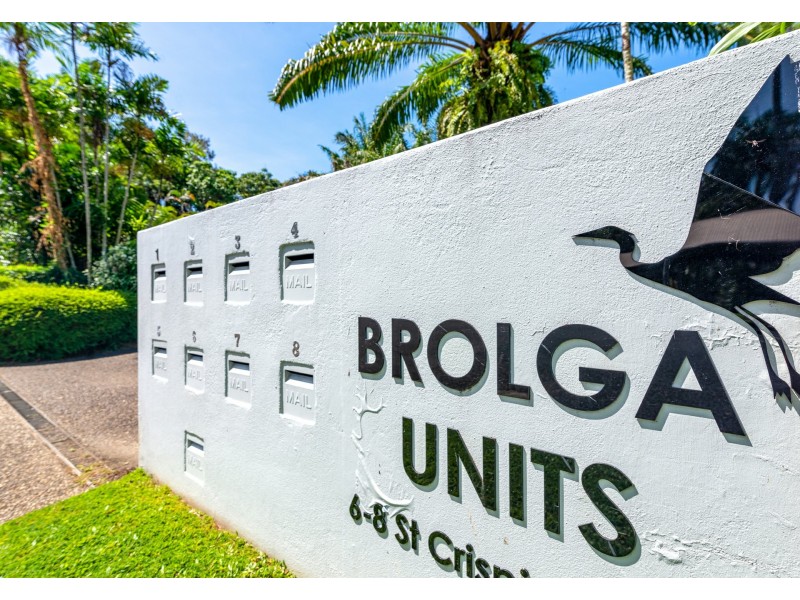 2 Brolga/6-8 St Crispins Avenue, Port Douglas QLD 4877