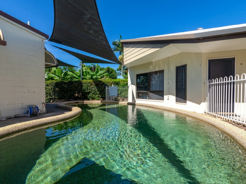 2/15 Pecten Avenue, Port Douglas QLD 4877