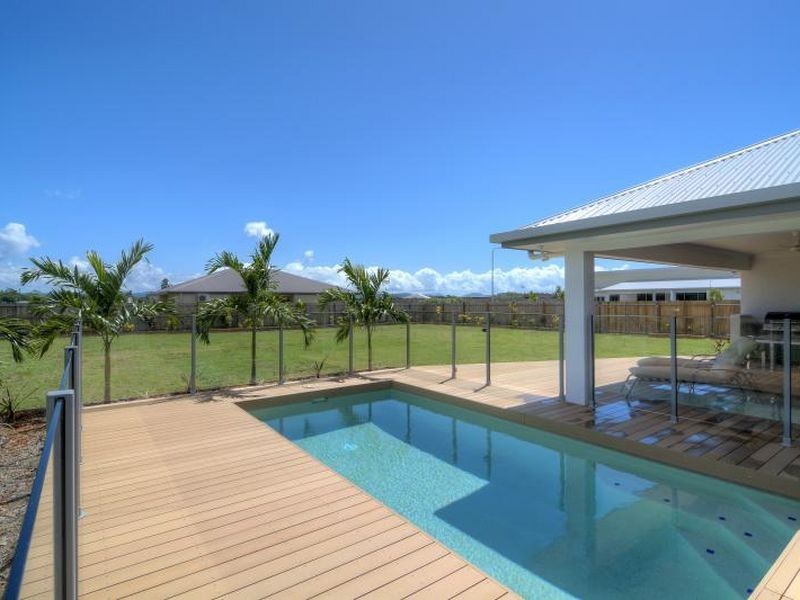 28 Julaji Close, Cooya Beach QLD 4873