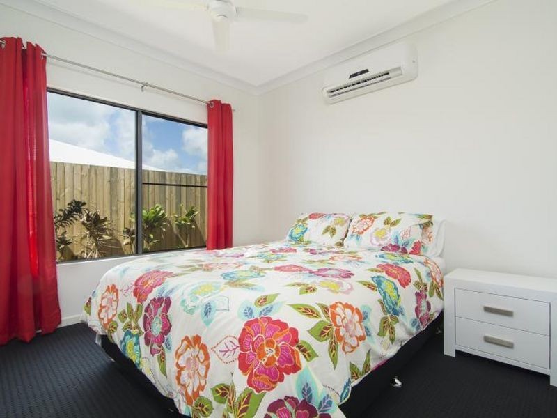 28 Julaji Close, Cooya Beach QLD 4873