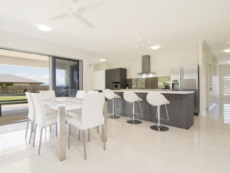 28 Julaji Close, Cooya Beach QLD 4873