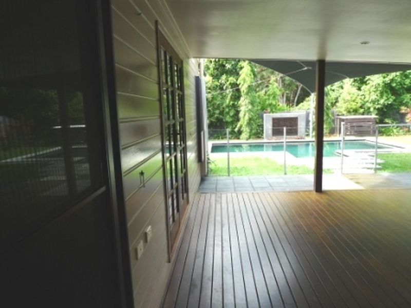 12 Birdwing Street, Port Douglas QLD 4877