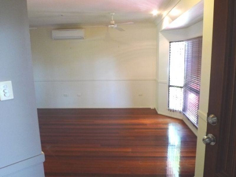 12 Birdwing Street, Port Douglas QLD 4877