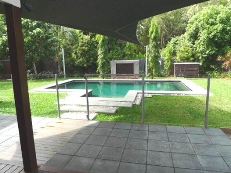 12 Birdwing Street, Port Douglas QLD 4877