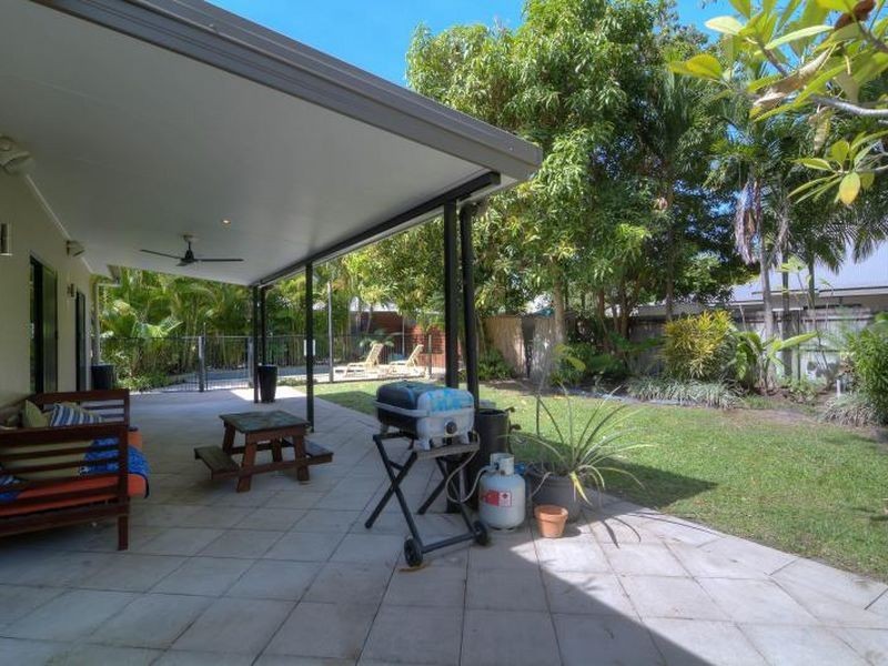 13 Fronds/33 Nautilus Street, Port Douglas QLD 4877