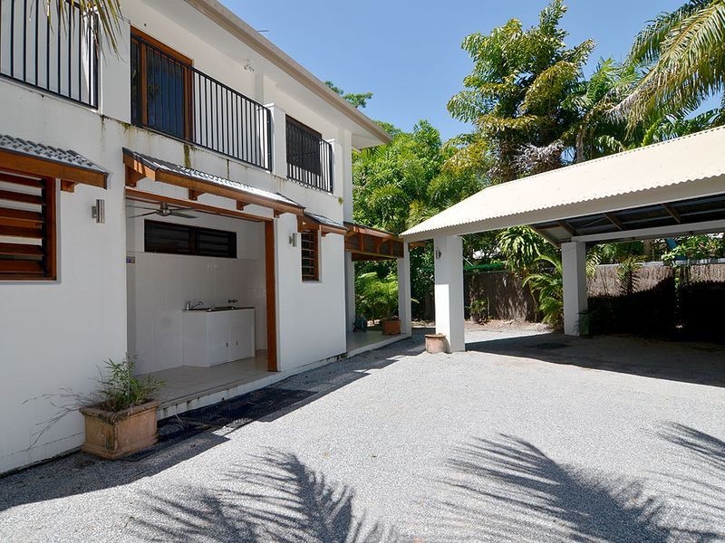 67 Reef Street, Port Douglas QLD 4877