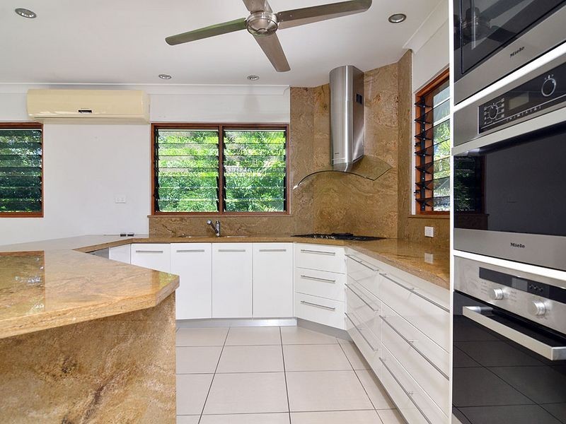 67 Reef Street, Port Douglas QLD 4877