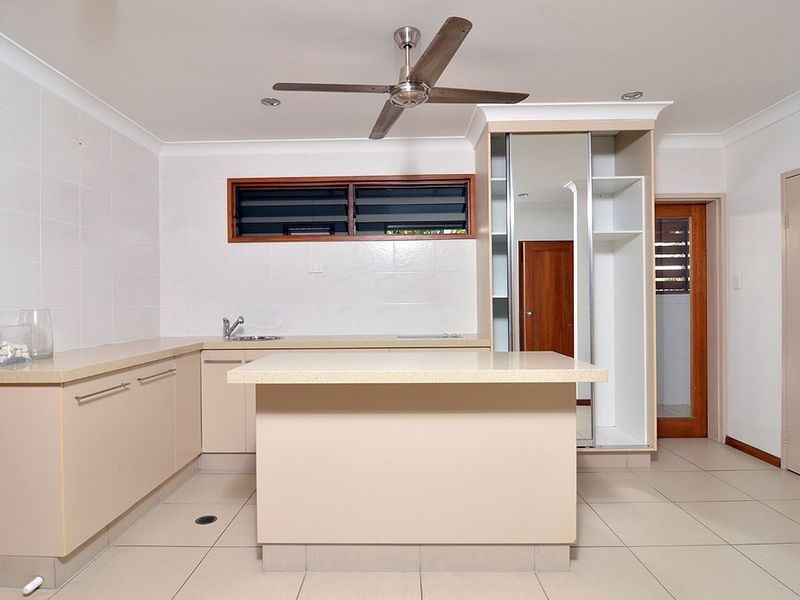 67 Reef Street, Port Douglas QLD 4877