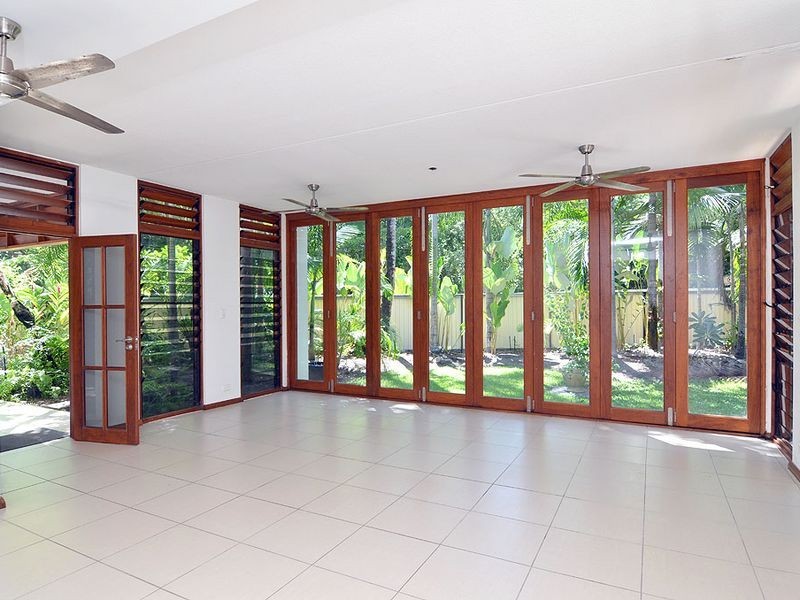 67 Reef Street, Port Douglas QLD 4877