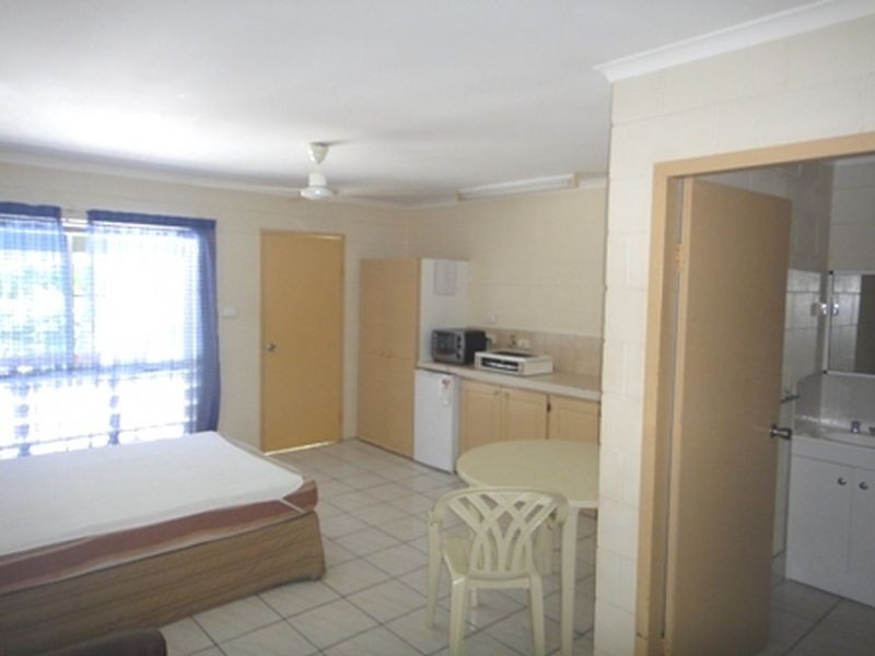 10 Triton Lodge/4 Triton Crescent, Port Douglas QLD 4877