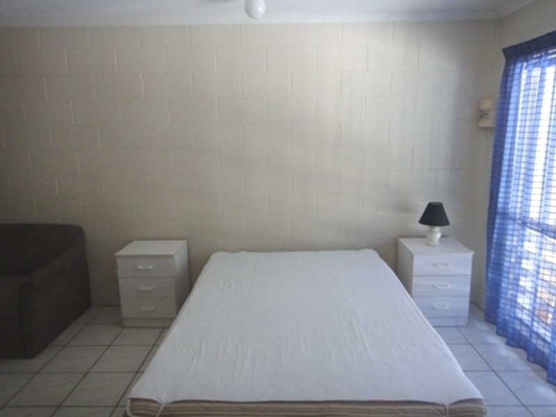 10 Triton Lodge/4 Triton Crescent, Port Douglas QLD 4877