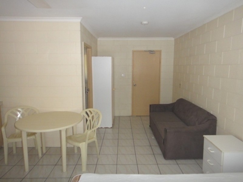 10 Triton Lodge/4 Triton Crescent, Port Douglas QLD 4877