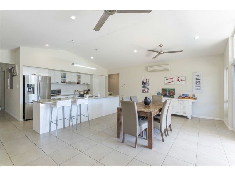 27 Ulysses Avenue, Port Douglas QLD 4877