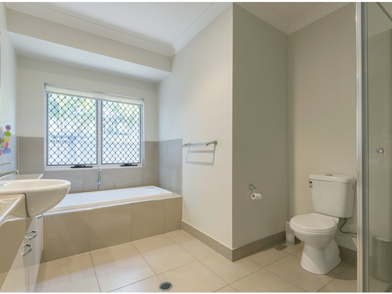 27 Ulysses Avenue, Port Douglas QLD 4877