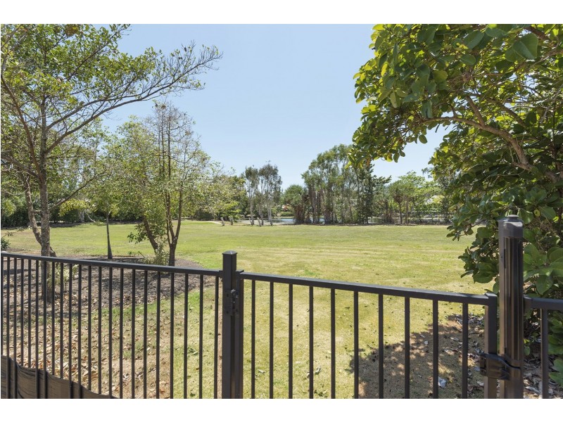 27 Ulysses Avenue, Port Douglas QLD 4877