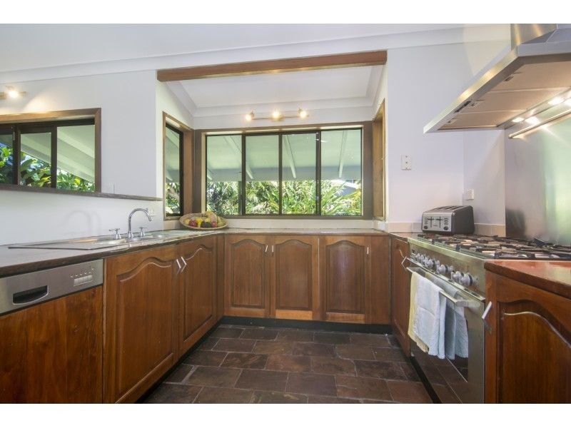 30 Limpet Avenue, Port Douglas QLD 4877