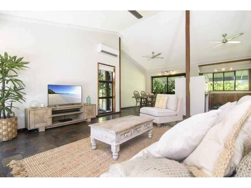 30 Limpet Avenue, Port Douglas QLD 4877