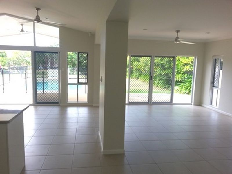 27 Ulysses Avenue, Port Douglas QLD 4877